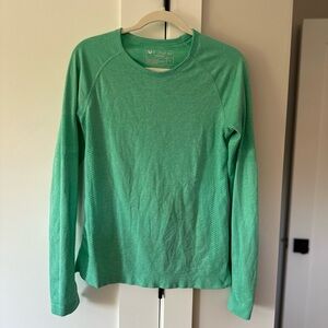 Figs long sleeve athletic top